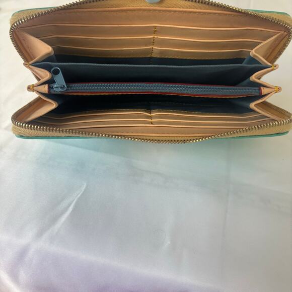 Dooney & Bourke Patent Leather Aqua Blue Zip Wristlet Wallet Clutch Turquoise - Picture 13 of 14